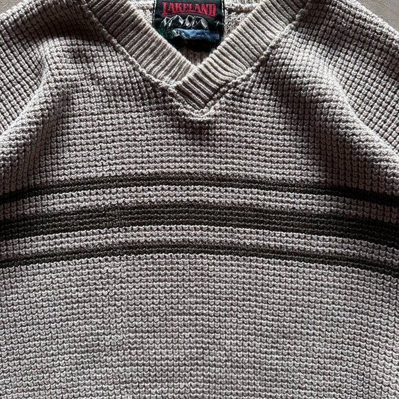 vintage lakeland boxy v neck knit sweater - Picture 2 of 5